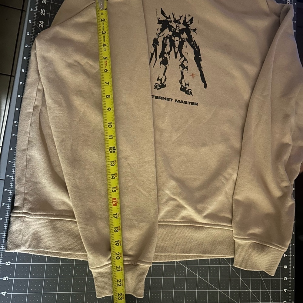 Forever 21 Cream Graphic Crewneck Sweater - Picture 4 of 7